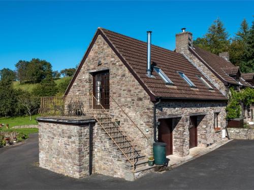 Brecon Casa | 2 Bed in Battle BN077