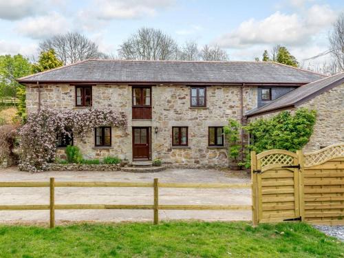 St Austell Casa | 2 Bed in Charlestown 82609