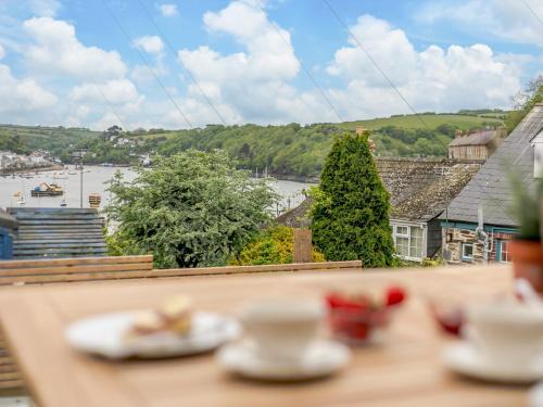 Polruan Casa | 2 Bed in Polruan 91396