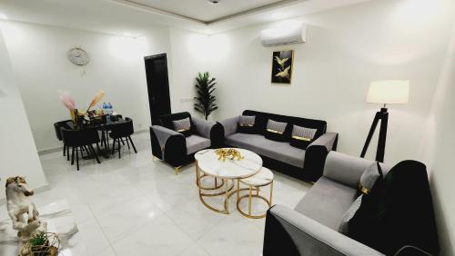 Lahore Apartamento | 2 Bed Luxury Apartment, Pool, Gym, Cinema