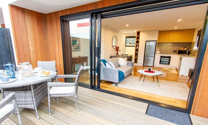 Addington Casa | 2 Bed Paradise near Hagley Park