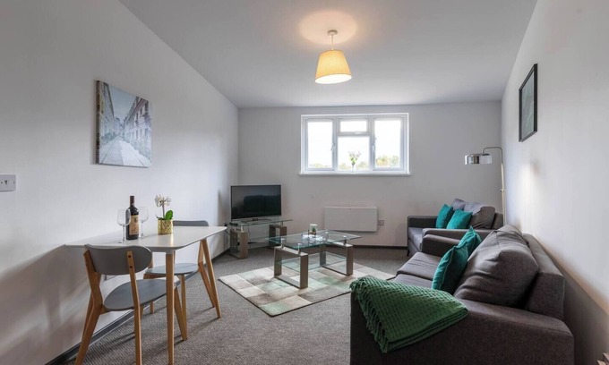 Peterborough Apartamento | 2 bed, Parking, Netflix, A1 Road