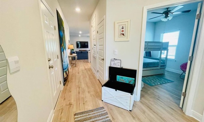 Port St. Joe Complejo | 2-bedr duplex in Beach Resort. Beaches, 2 community pools, fire pit, pets, more!