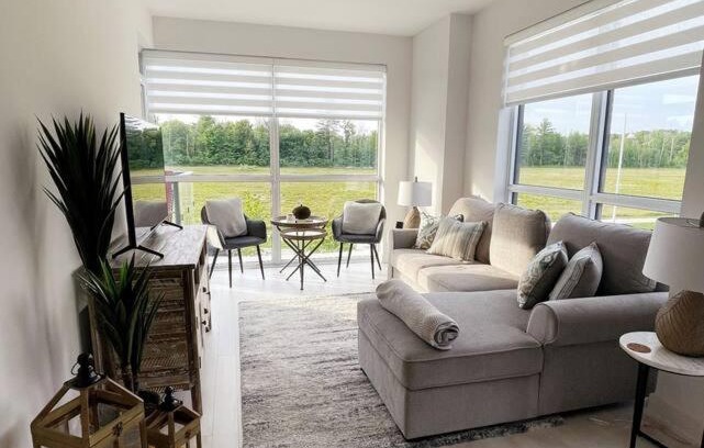 Innisfil Apartamento | 2 bedroom 2 bath Aquarius, Friday Harbour, Innisfil, Barrie