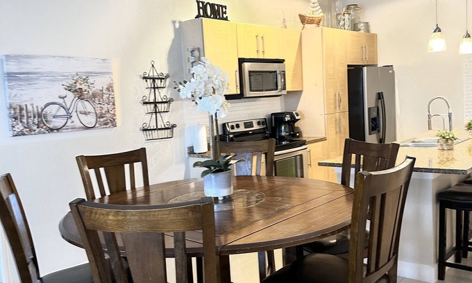 South Padre Island Condominio | 2 bedroom 2 bathroom Condo Next to the Beach water park. Limt 6 people