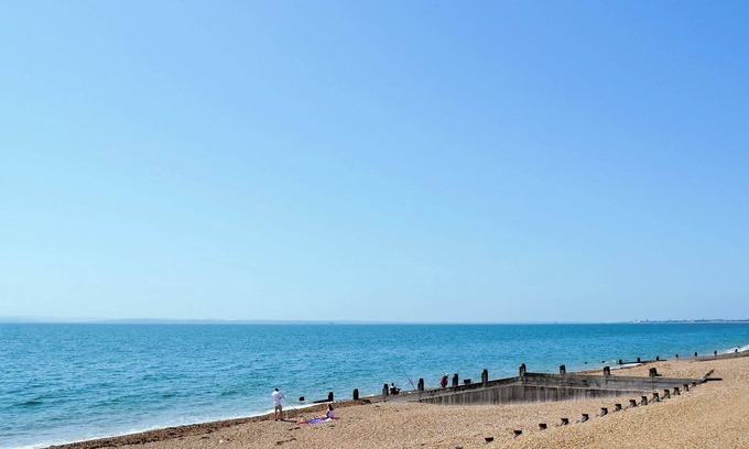 Portsmouth Cabaña | 2 bedroom accommodation in Gunwharf Quays, near Portsmouth