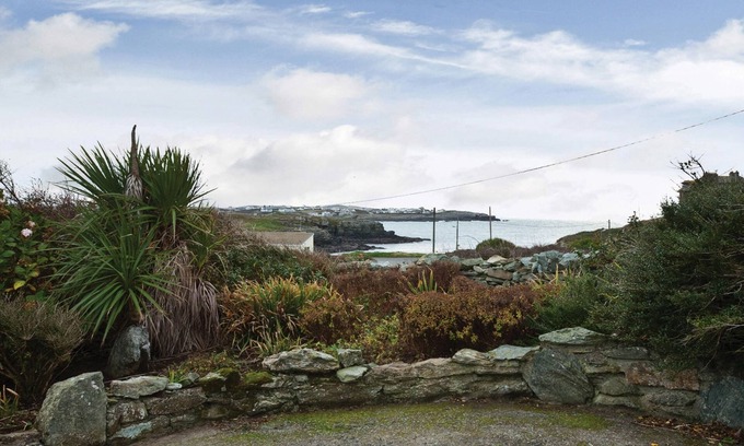 Trearddur Bay Casa | 2 bedroom accommodation in Trearddur Bay, Holyhead