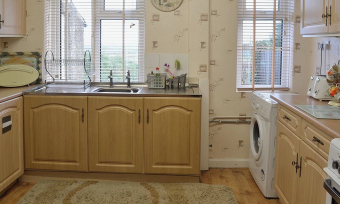 Detchant Cabaña | 2 bedroom accommodation in Detchant, Belford