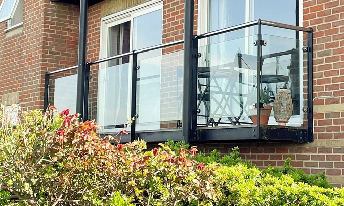 Chatham Cabaña | 2 bedroom accommodation in Chatham, near Maidstone