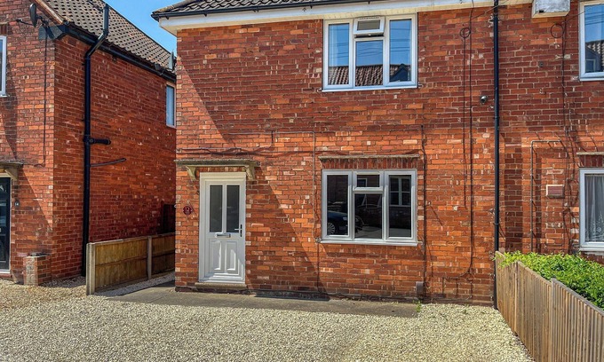 Lincoln Cabaña | 2 bedroom accommodation in Lincoln