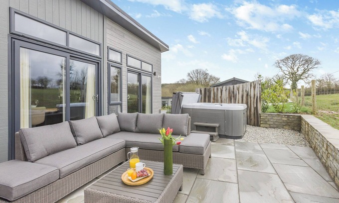 Lifton Cabaña | Alojamiento de 2 habitaciones en Roadford Lake, near Launceston