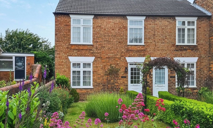 Louth Cabaña | 2 bedroom accommodation in Louth