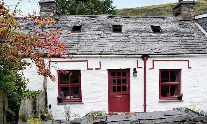 Manod Cabaña | Alojamiento de 2 habitaciones en Cwm Penmachno, near Betws-y-Coed