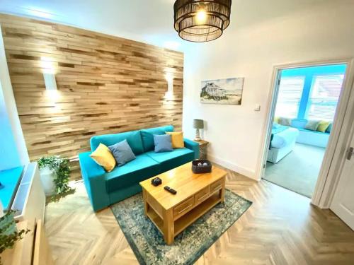 Southend-on-Sea Casa | 2 Bedroom Apartment with Garden, Close to Beach