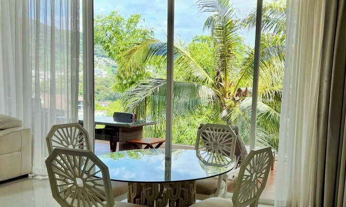 Karon Apartamento | 2 Bedroom Apartment 123м² with terrace 300m from the sea