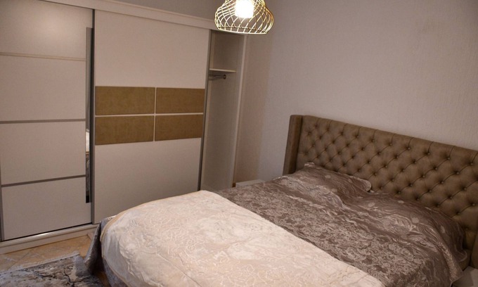 Pristina Casa | 2- bedroom apartment in fabulous Prishtina with Air conditioner, WiFi, Kitchen