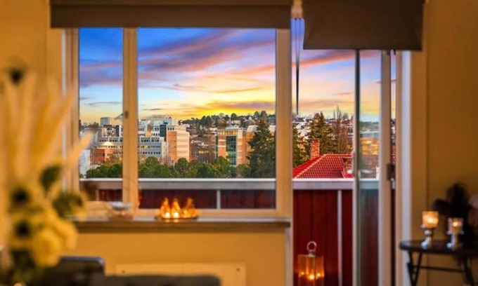 Gamle Oslo Condominio | 2 Bedroom Apartment in Helsfyr, Oslo, Ideal for Long & short Stays ,free parking
