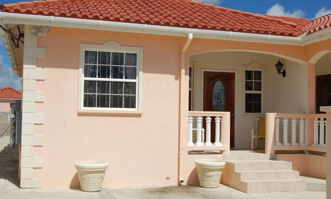 Silver Sands Apartamento | 2 BEDROOM APARTMENT Plover Court Apartments