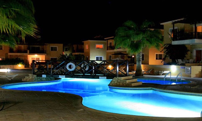 Universal Apartamento | Apartamento de 2 habitaciones, Sirena Sunrise, Paphos