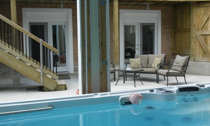 Kitchener Apartamento | Apartamento de 2 dormitorios con piscina en el lado oeste