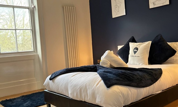 Grimsby Apartamento | 2 Bedroom Apartment with Private Kitchen and Bathroom