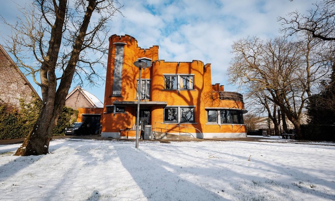 Zwevegem Apartamento | 2-Bedroom Apt Above Venti Restaurant – Near Xpo