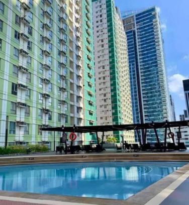 Lahug Apartamento | 2 bedroom Avida Tower Riala VillaHermia Staycation