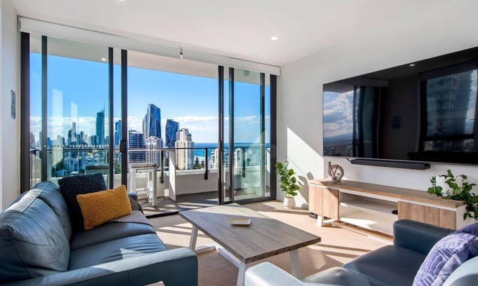 Broadbeach Apartamento | 2 Bedroom Broadbeach Stay – Walk to Beach