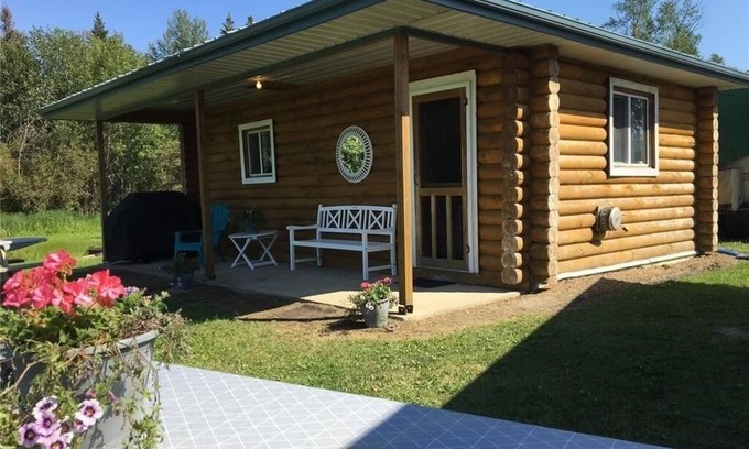 West Central Saskatchewan Cabina | Cabaña de 2 dormitorios en Delaronde Resort - Cabaña # 4