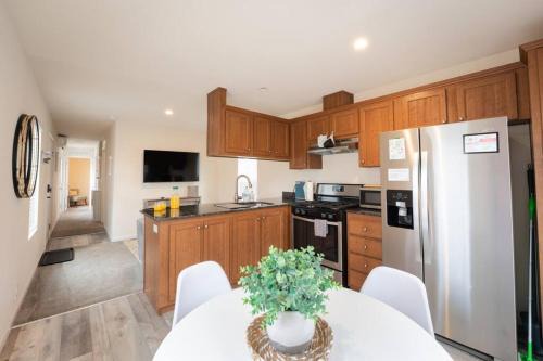 San Luis Obispo Casa | 2 Bedroom Coastal Home in SLO