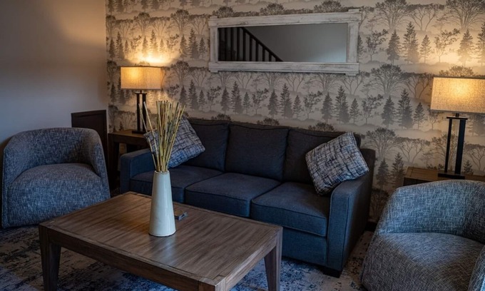 Cougar Creek Condominio | 2 Bedroom Condo at Mystic Springs Chalets & Hot Pools