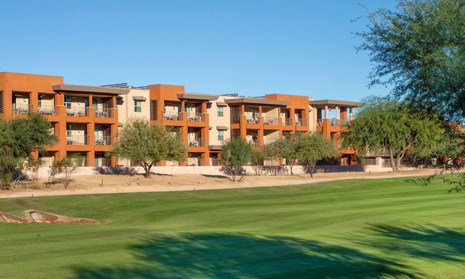 South Scottsdale Complejo | 2 bedroom Condo for Super Bowl week.