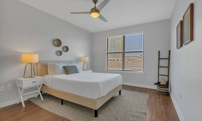 The Gulch Apartamento | 2 Bedroom Condo in Downtown Nashville!