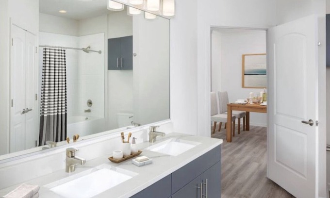 Bal Bay Condominio | 2-Bedroom Condo with Lovely View