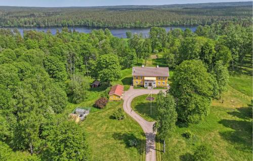 Mullsjo Apartamento | 2 Bedroom Cozy Apartment In Mullsjö