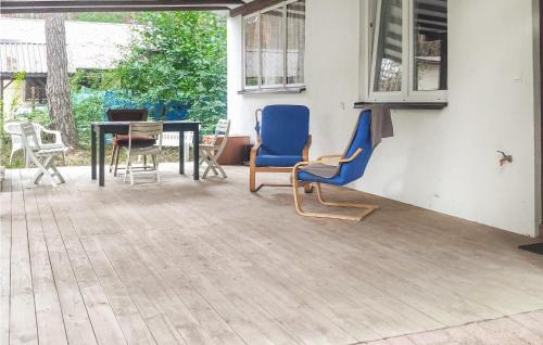 Karniewek Casa | 2 Bedroom Cozy Home In Popowo-Letnisko