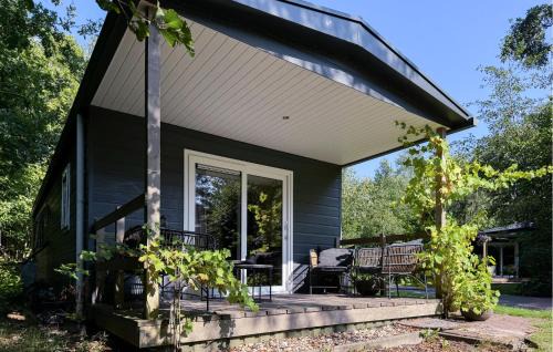 Oosterwolde Casa | 2 Bedroom Cozy Home In Oosterwolde