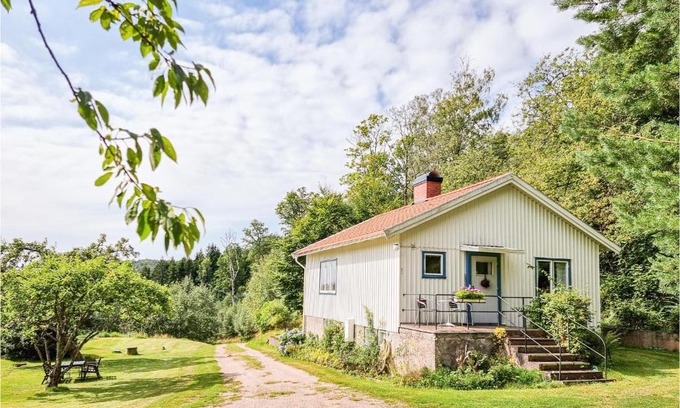 Brastad Casa | 2 Bedroom Cozy Home In Brastad