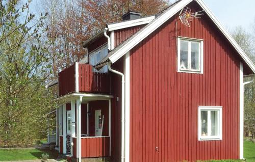 Kosta Casa | 2 Bedroom Cozy Home In Kosta