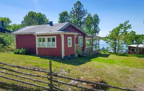 Linneryd Casa | 2 Bedroom Cozy Home In Linneryd