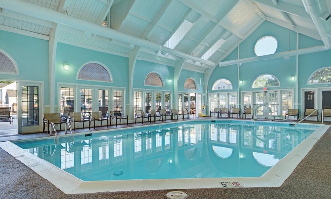 Williamsburg Apartamento | 2 Bedroom Deluxe WM Kingsgate Resort - Home away from Home.