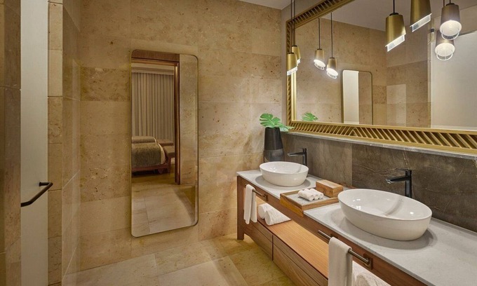 Nuevo Vallarta Hotel | 2 Bedroom Estates 5 Diamonds, VIP Golf Tournament, VIP Park Access Vidanta World