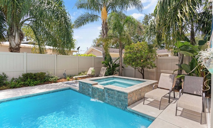 Saint Simons Island Condominio | 2 Bedroom Guest House w/ Pool