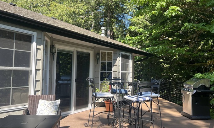 Port Angeles Apartamento | 2 Bedroom Hiker's Getaway; Just 10 minutes to ONP hiking and lakes; Sleeps 4
