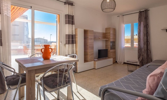 Els Griells Apartamento | Apartamento vacacional de 2 habitaciones en L'Estartit, Costa Brava