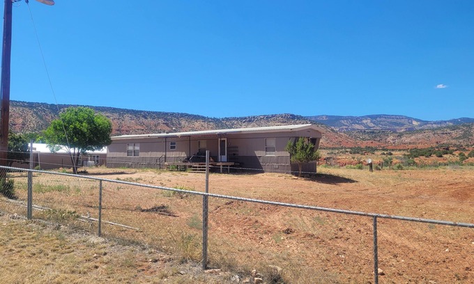 Coyote Casa | 2 bedroom home surrounded by beautiful mountains!