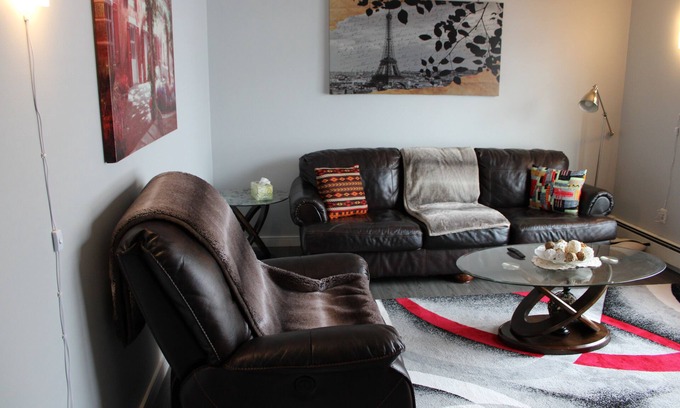 Cole Harbour Casa | 2 bedroom Home -The Regis