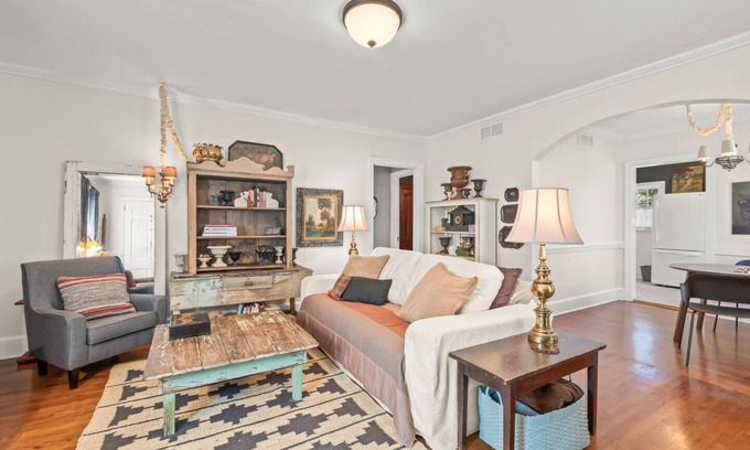 High Point Apartamento | 2 Bedroom in Emerywood, High Point, NC