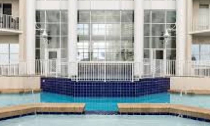Miramar Beach Complejo | 2 Bedroom Lock Off, Majestic Sun!