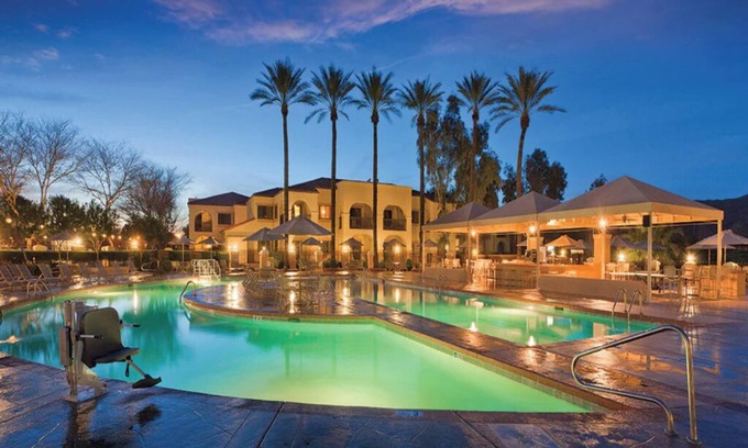 South Mountain Condominio | 2 Bedroom Lockoff Unit, Sleeps 8, 2 Living Areas, at Legacy Golf Resort!!